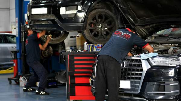 3 Ways DME Auto Repairing Turns Emergency Car Battery Failure Into a Non-Issue