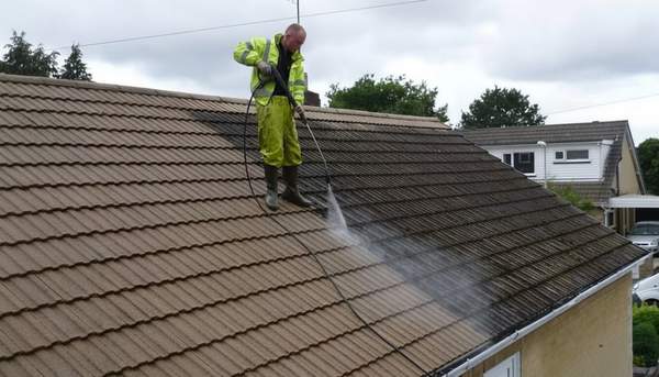 Prime Star Roofing for Dublin Roofs from Steam Cleaning and Moss Removal to Slate and Ridge-Tile Repairs